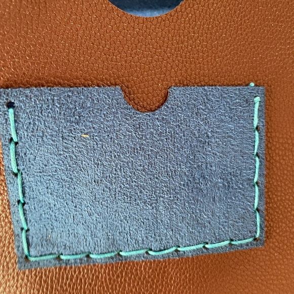 Faux leather foldover clutch purse bag - Picture 5 of 6